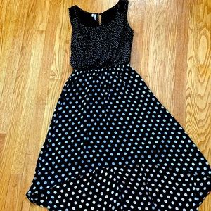 Black dress with white dots from studio Y